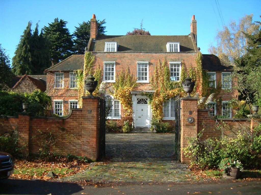 Property photo 1 of 29