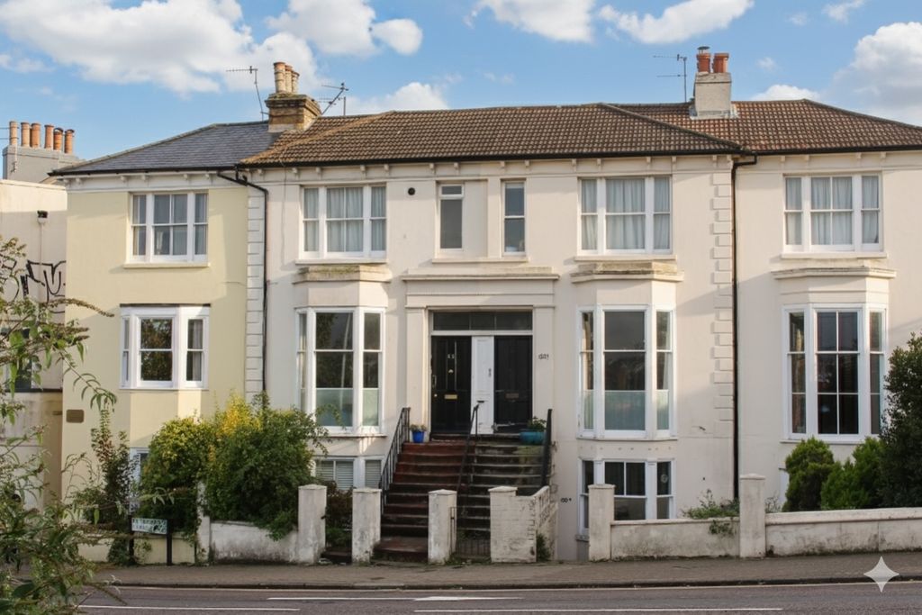 Property photo 1 of 10 Front Pic Ewa