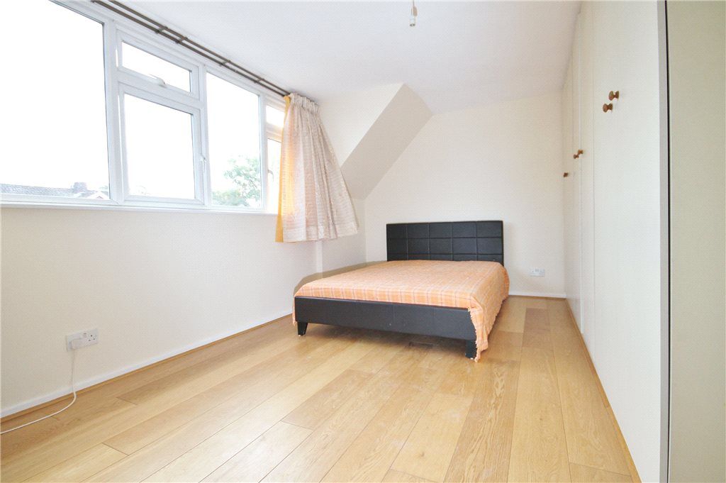 Property photo 3 of 14 Bedroom