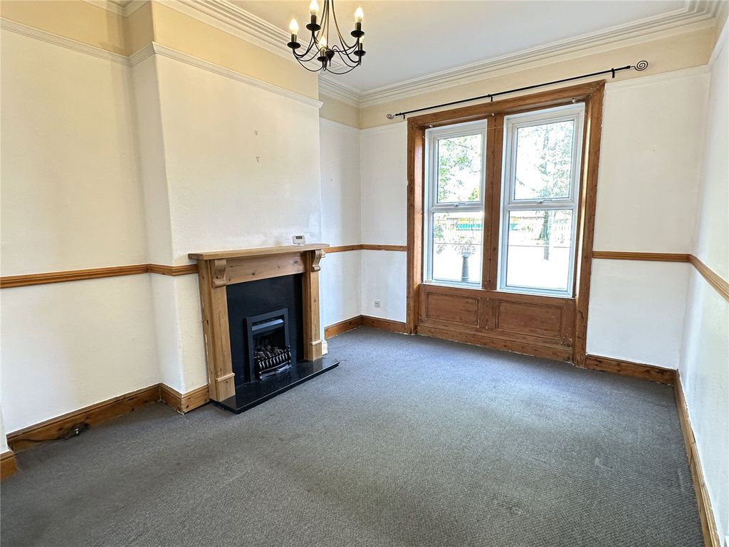 Property photo 3 of 20 Picture No. 01