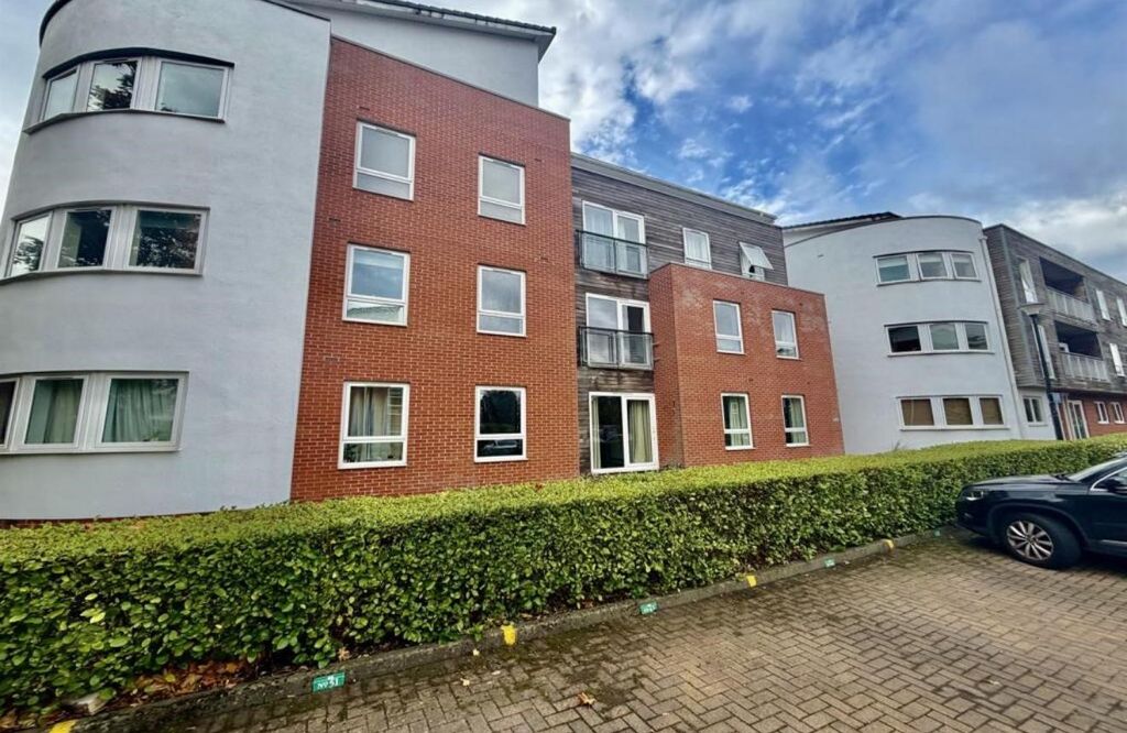 Property photo 2 of 9