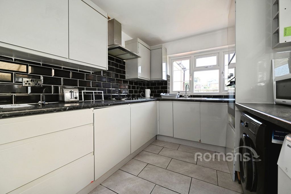 Property photo 3 of 14 Pbox-Img.Jpg
