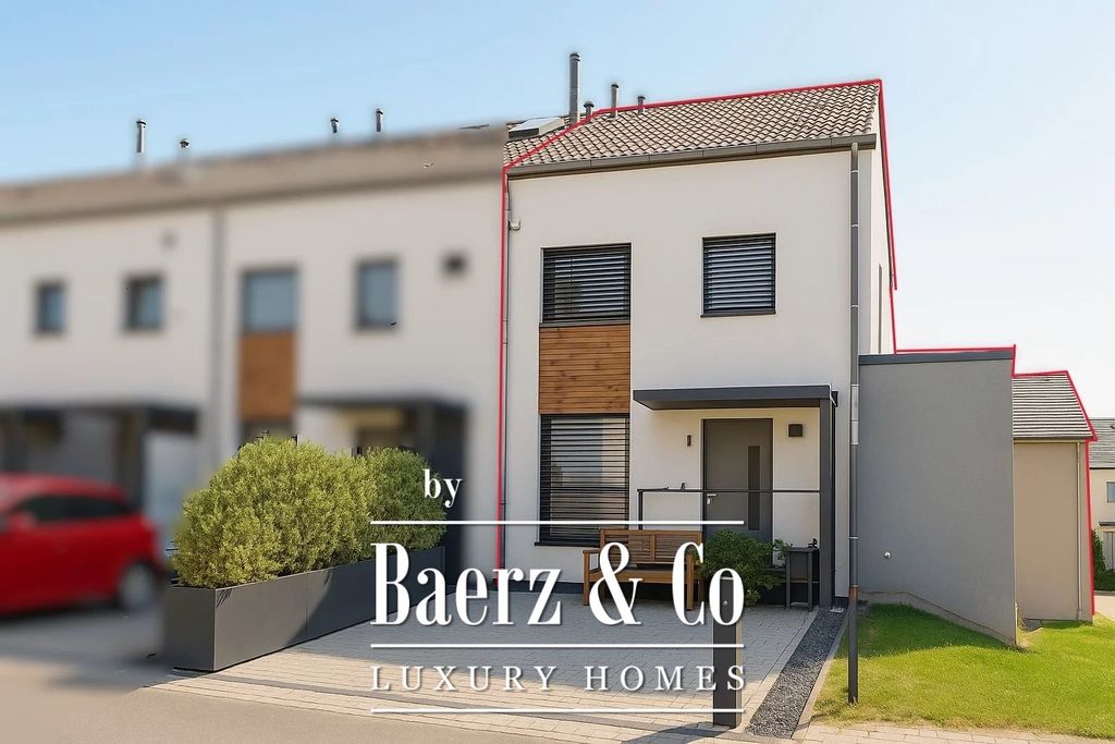 Property photo 2 of 29