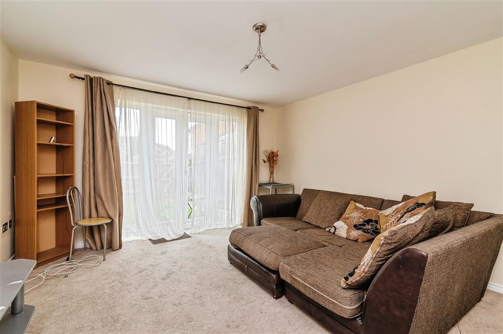 Property photo 2 of 17 Image