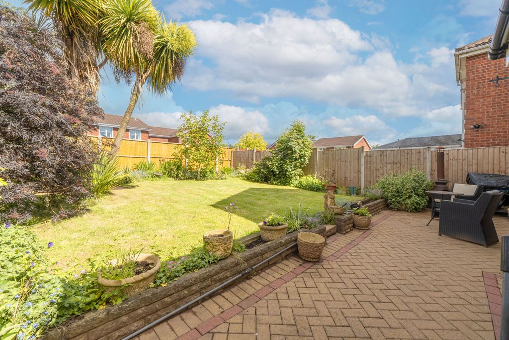 Additional image 19 of 3 bed detached house for saleOakhill Drive, Brierley Hill DY5