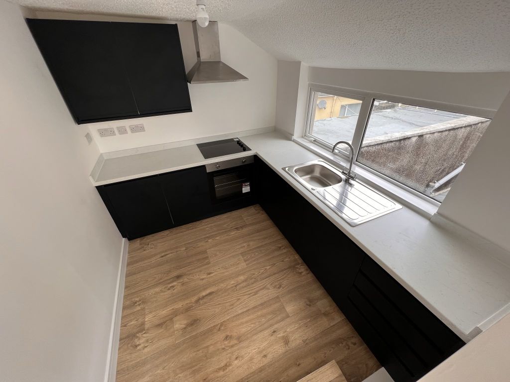 Property photo 2 of 4 Img_1924