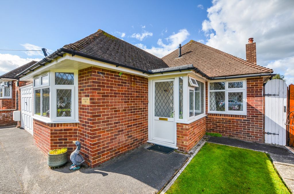 Property photo 3 of 25