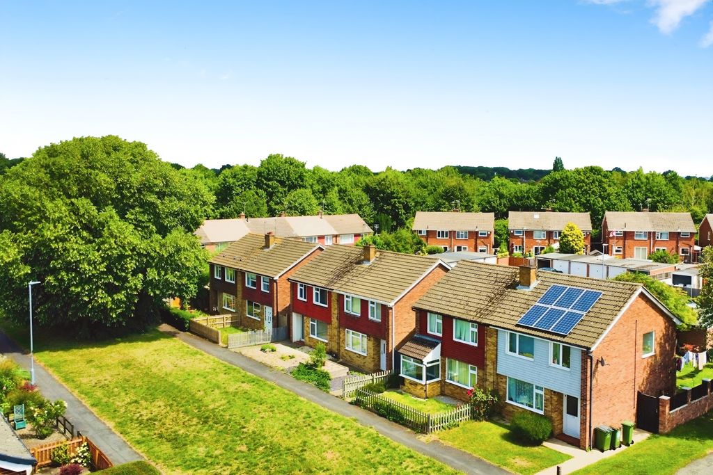 Property photo 2 of 21