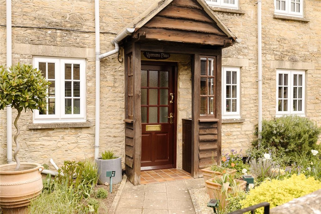 Property photo 1 of 12 Picture No. 18