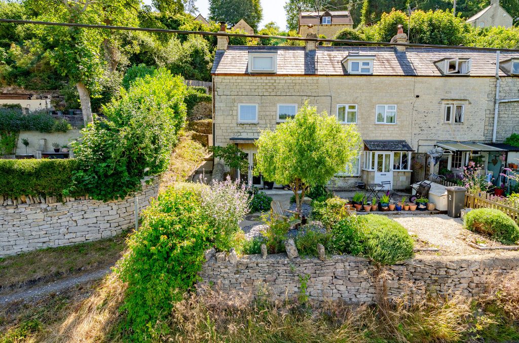 Property photo 1 of 23 1324964-1-6870E37...