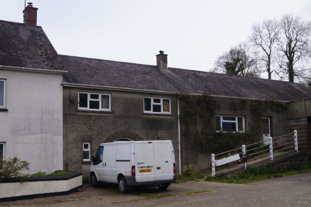 Property photo 1 of 39