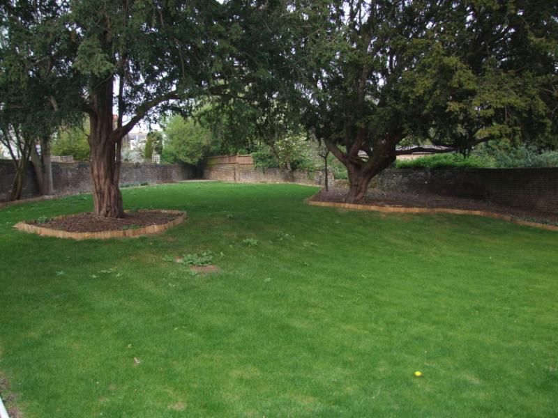 Property photo 2 of 6