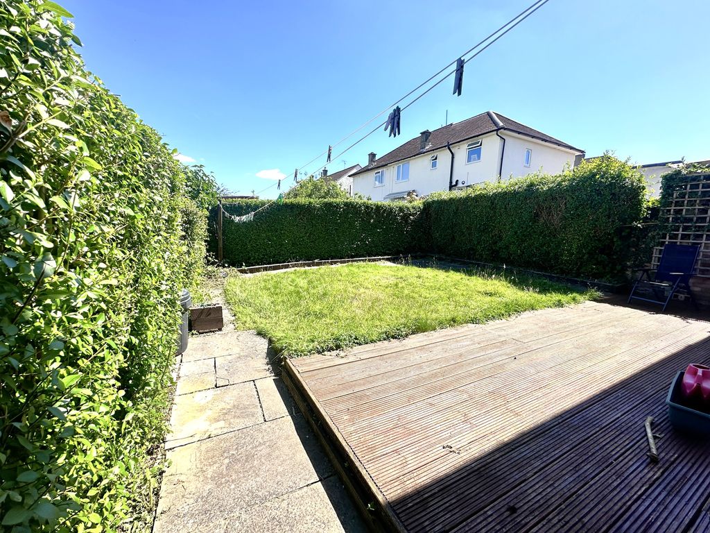 Property photo 2 of 9 Image