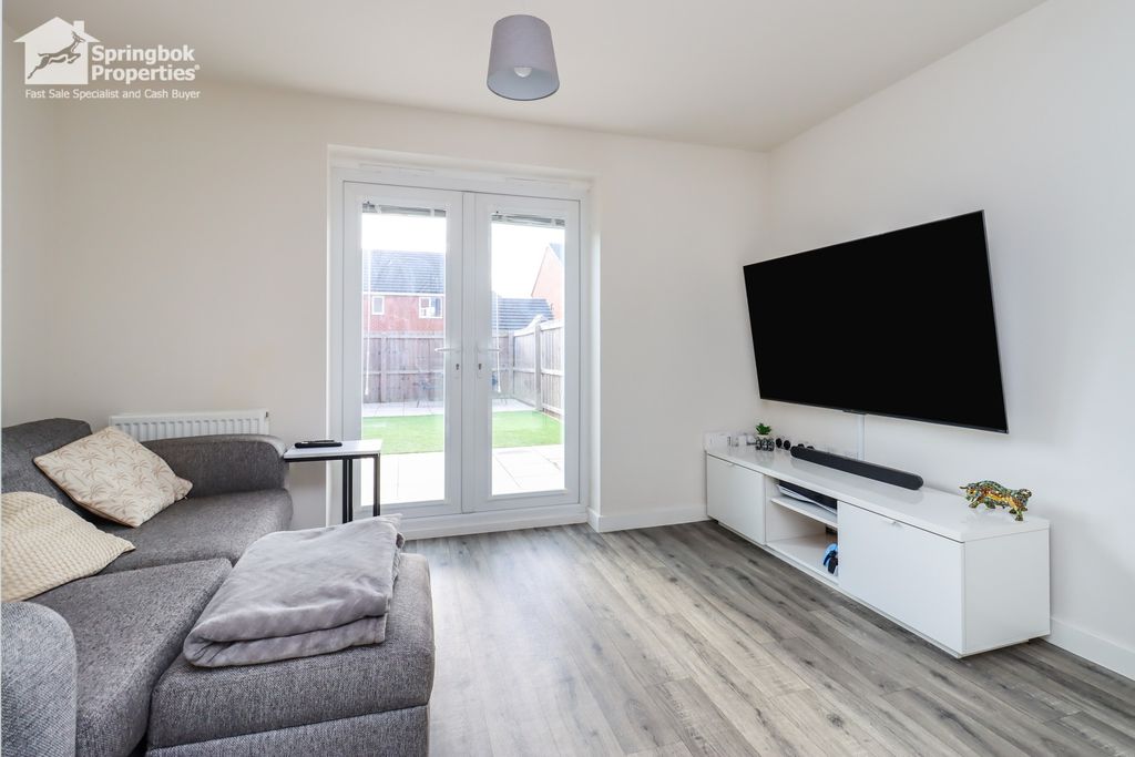 Property photo 2 of 11 Image 1