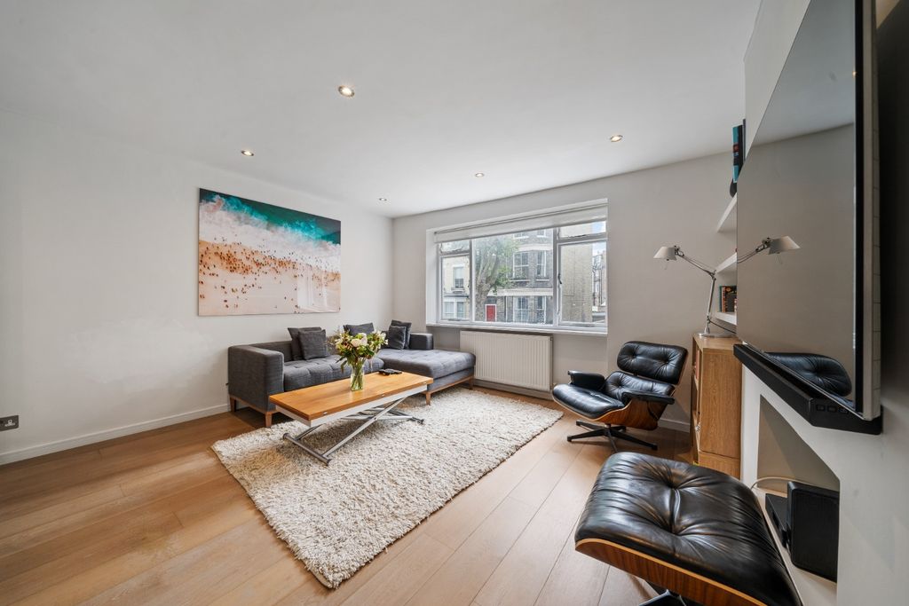 Property photo 3 of 12 4350732
