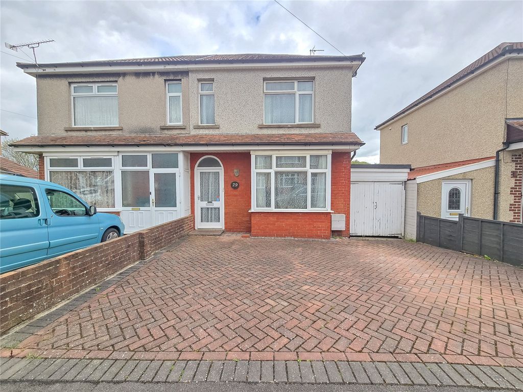 Property photo 1 of 19 Picture No. 23