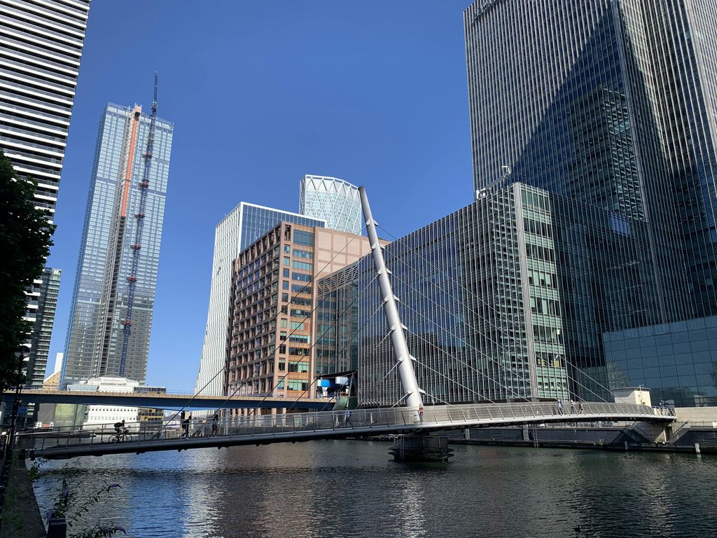 Property photo 3 of 17 South Quay Pedestrian Footbridge