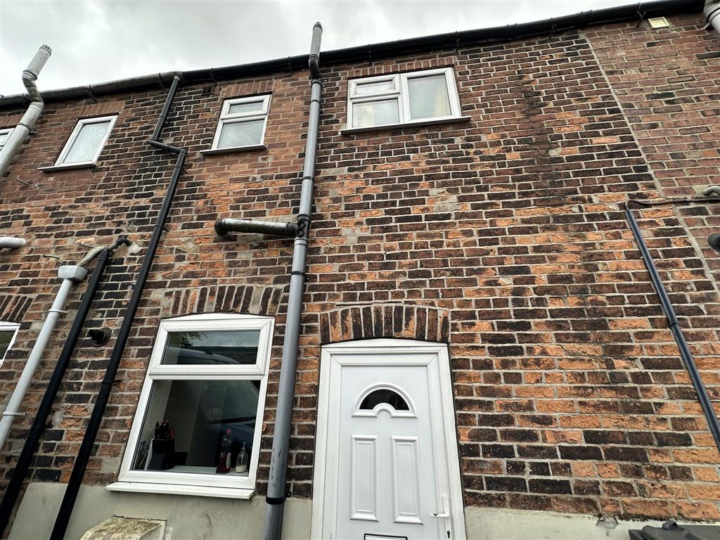 Property photo 1 of 12 Front.Jpg