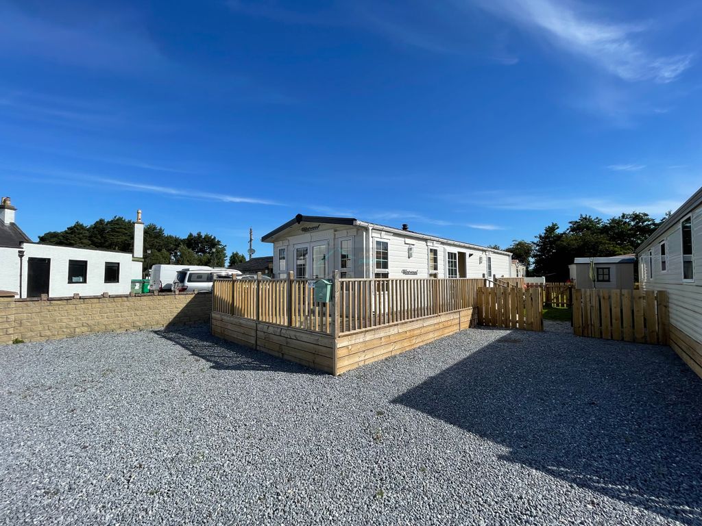 Property photo 1 of 17 Front.Jpg