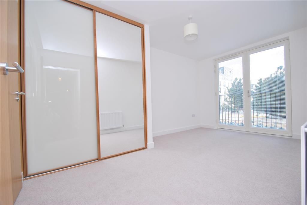 Property photo 2 of 10 Bedroom 1