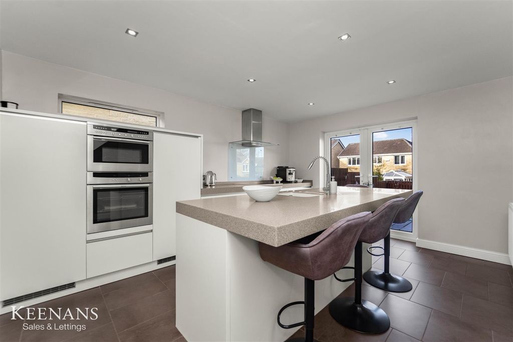 Property photo 2 of 31 2.Jpg