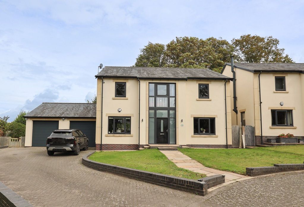 Property photo 1 of 24