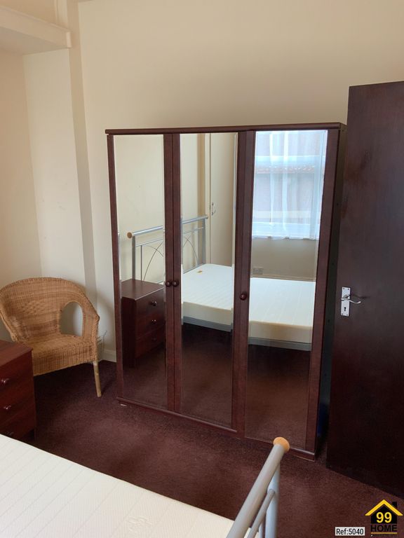 Property photo 3 of 11 Photo 2