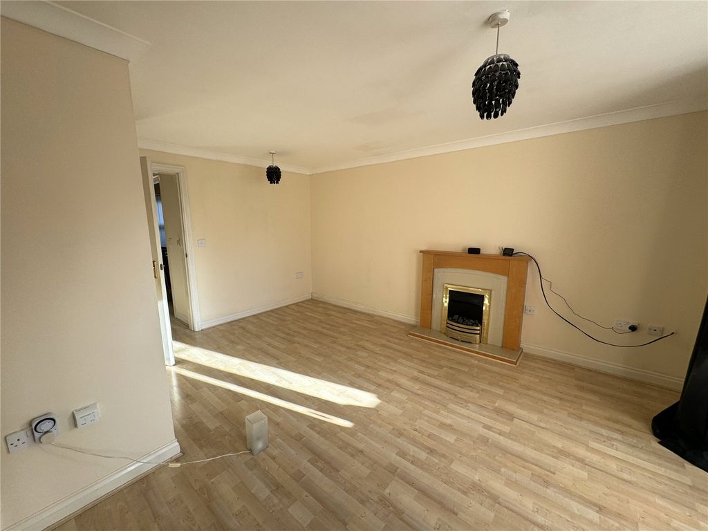 Property photo 3 of 7 Picture No. 01