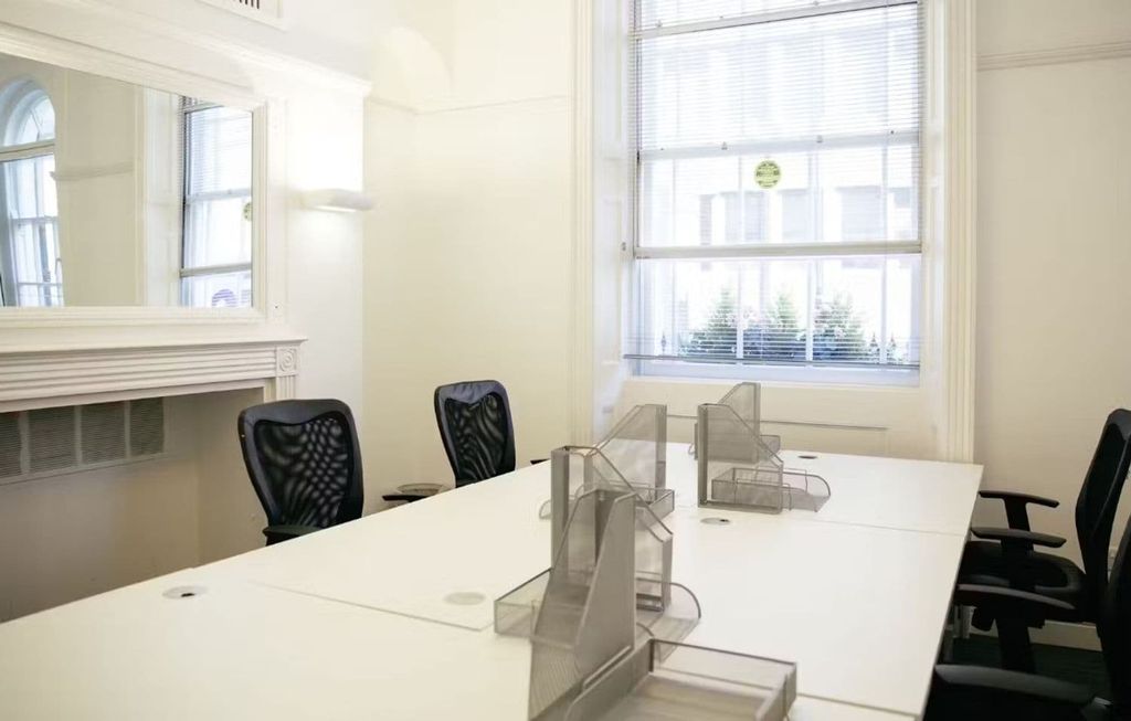 Property photo 3 of 5