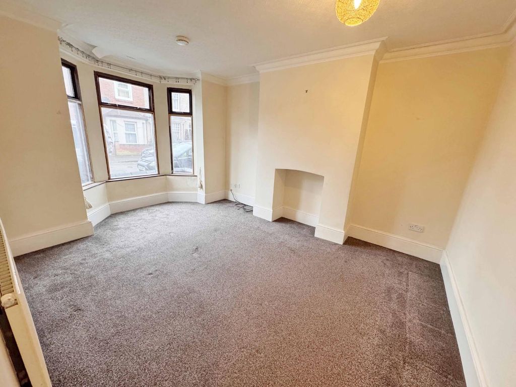 Property photo 2 of 19 Img_2315.Jpg