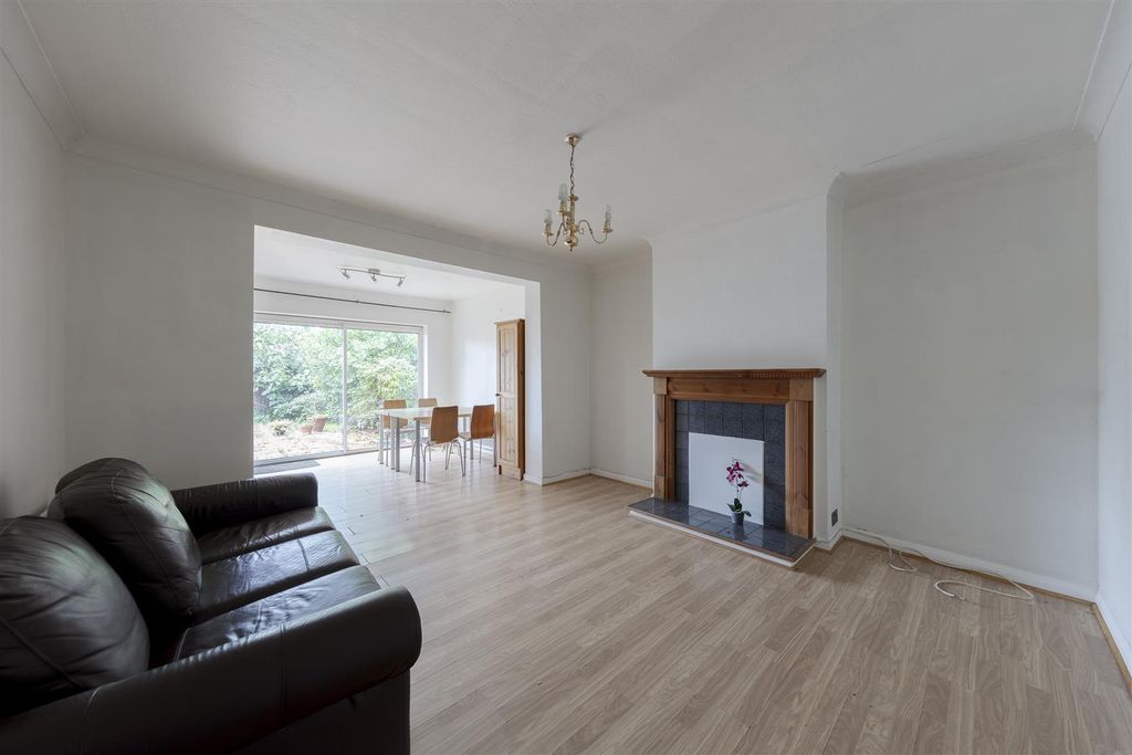 Property photo 2 of 16 094A8150-Hdr.Jpg