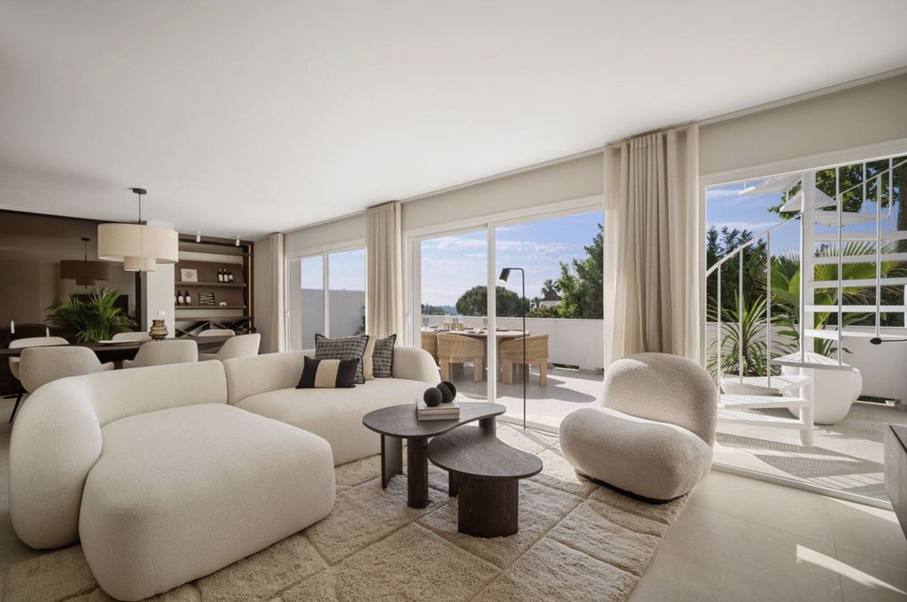 Property photo 3 of 23