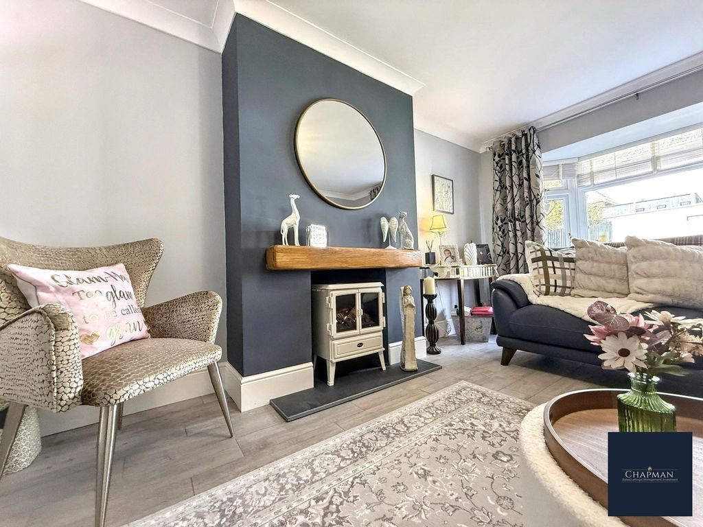 Property photo 2 of 30