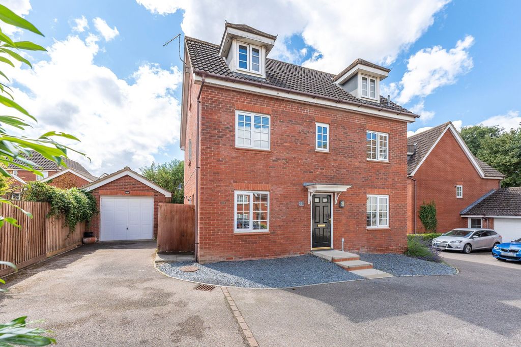 Property photo 1 of 29