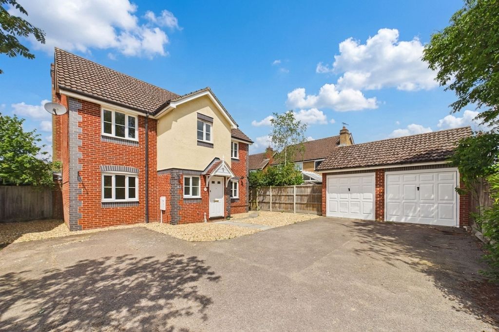 Property photo 1 of 25