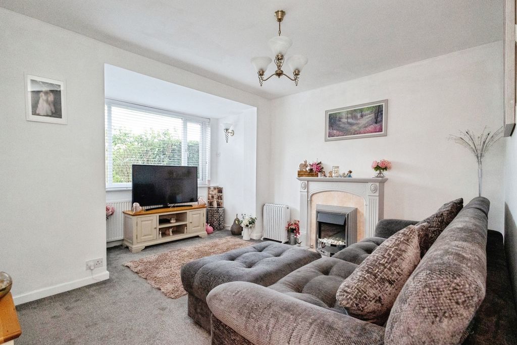 Property photo 2 of 18 Pbox-Img.Jpg