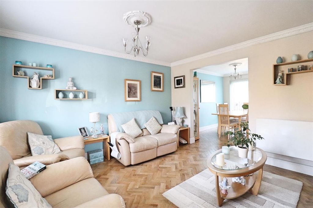 Property photo 2 of 17 Img_2464.Jpg