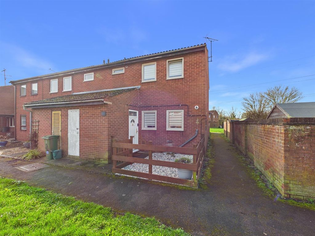 Property photo 1 of 13 Cam02435G0-Pr0160-Still021.Jpg