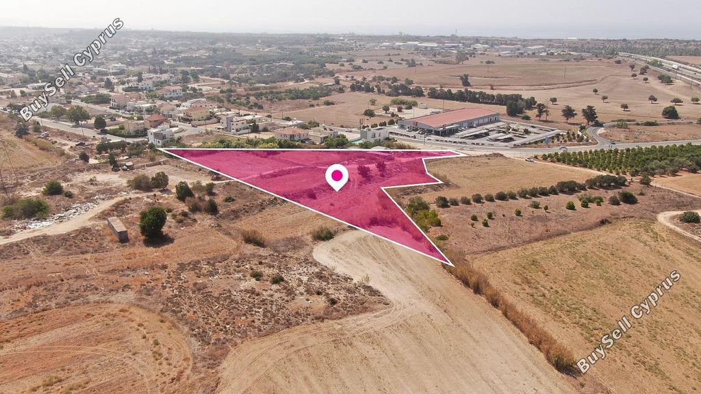 Property photo 2 of 4