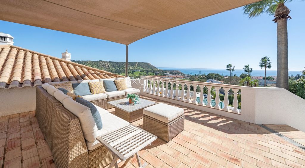 Property photo 2 of 30