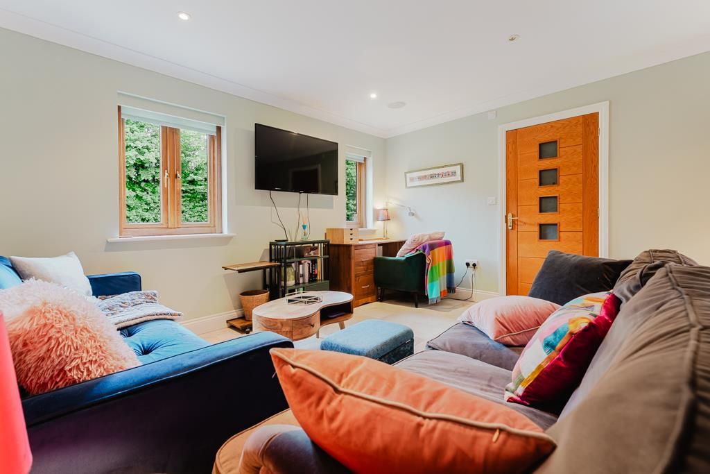 Property photo 2 of 43 Nene View, Lower Street, Great Addington (20 Of 46