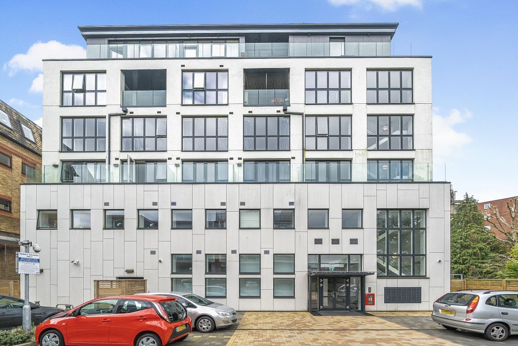 Property photo 1 of 8 1132979 (1)