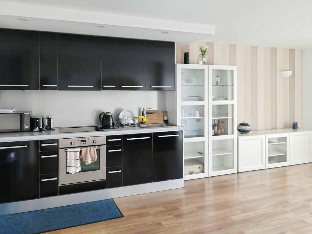 Property photo 2 of 7 Picture No. 15