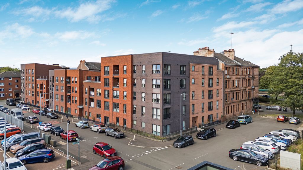 Property photo 1 of 21 6-Print-4 Harmsworth Street Flat 3.4_32