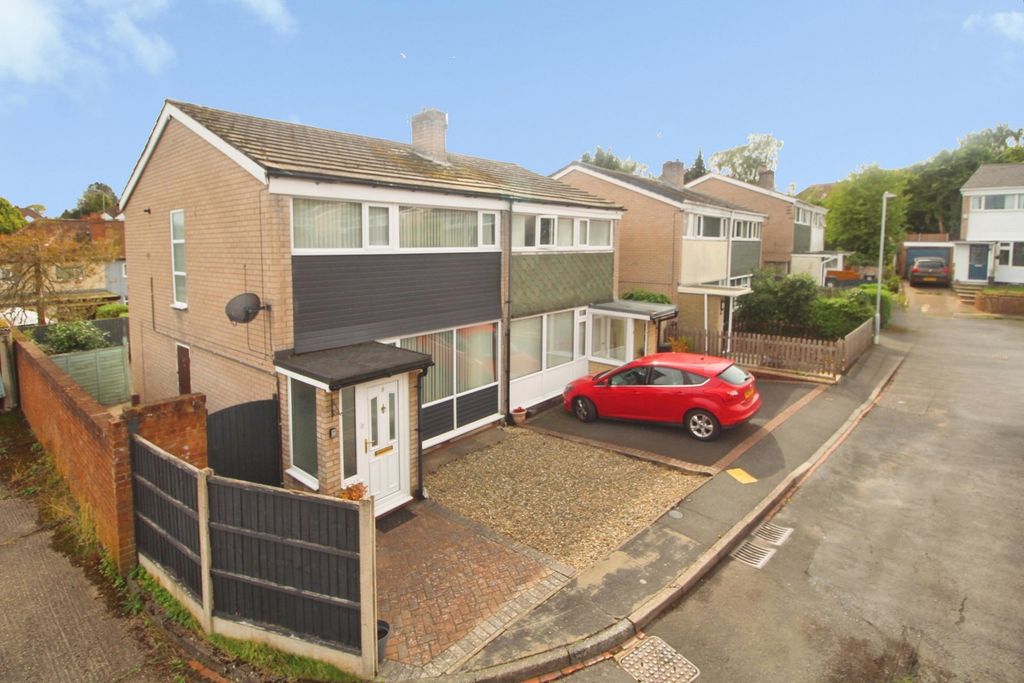 Property photo 1 of 22