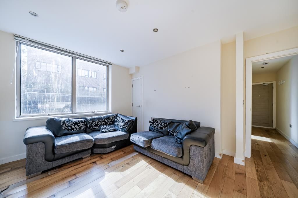 Property photo 2 of 10 Reception