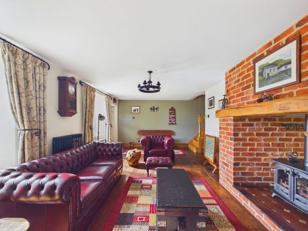 Property photo 2 of 30