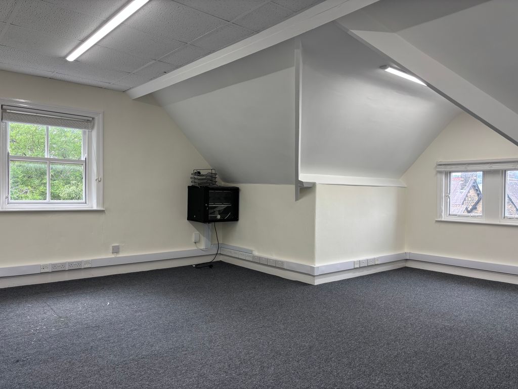 Property photo 2 of 3