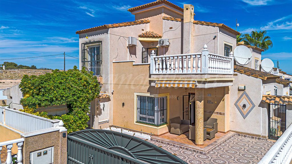 Property photo 1 of 37