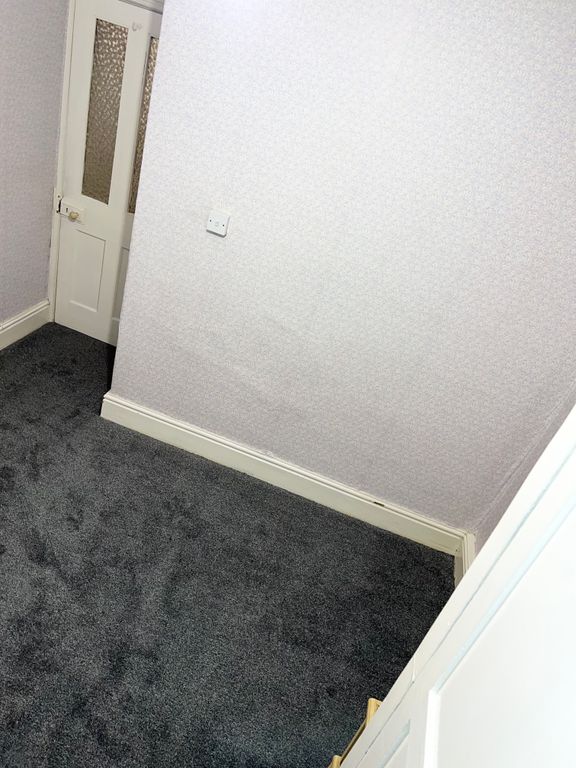 Property photo 3 of 10 Property